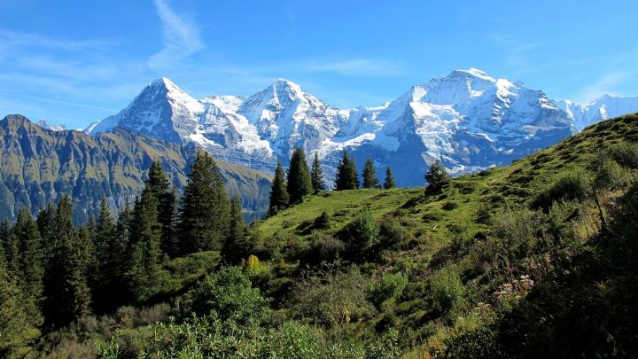 Grindelwald view over Eiger, Mönch and Jungfrau